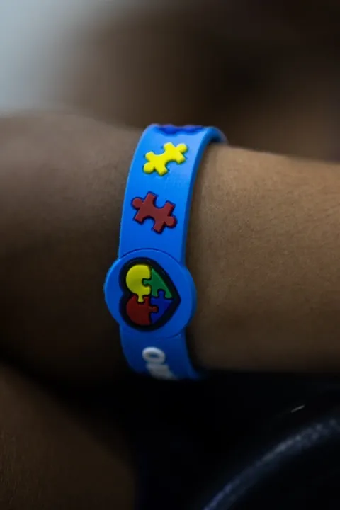 Pulseira de conscientização do autismo